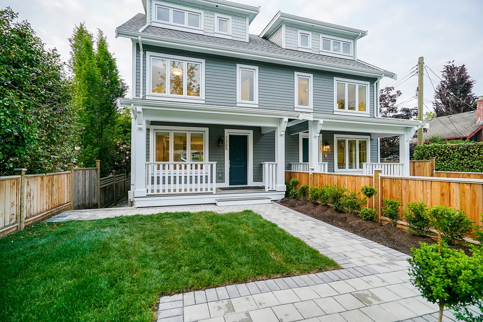 East 20th Avenue — Vancouver